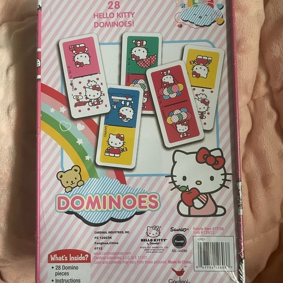 HELLO KITTY  DOMINOES COME WITH 28 PLASTIC Ages 3+ NEW!! - Picture 4 of 4